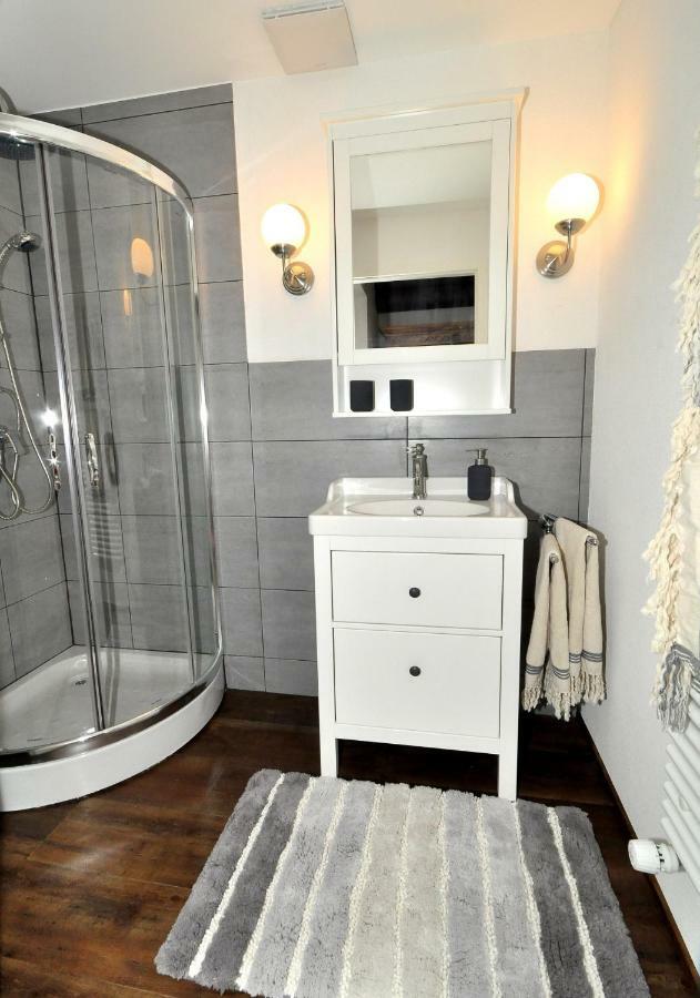 B&B Zum Rossli Zunzgen Экстерьер фото
